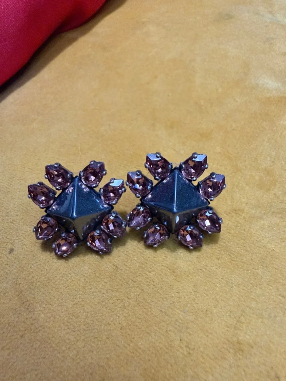 STERLING Purple Crystal Flower Stud Earrings - Women Jewelry - Picture 3 of 4
